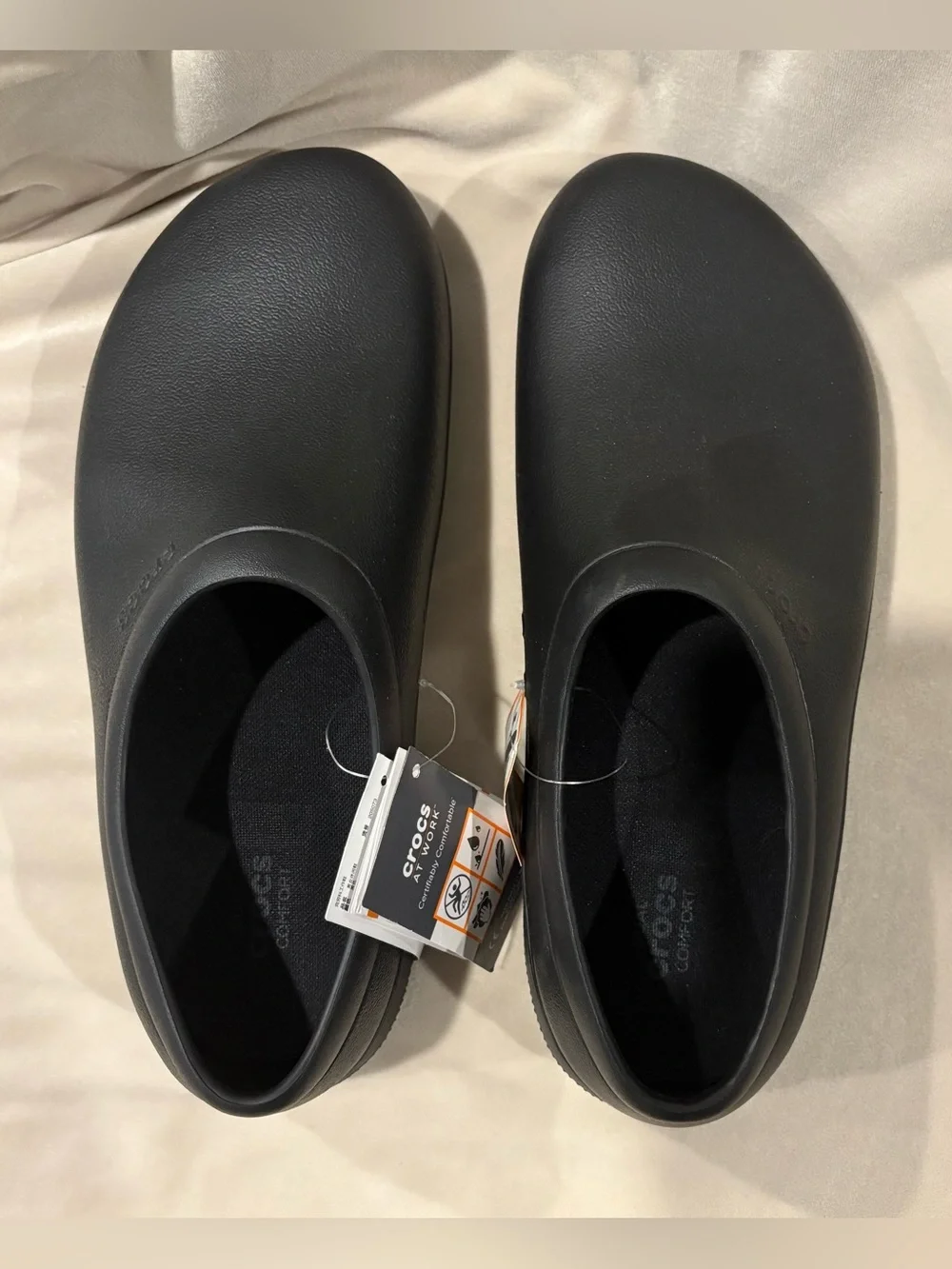 NWT CROCS On The Clock Work Slip-On Black Men’s 11 Slip Resistant Shoes